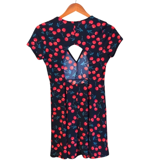 Forever 21 Open Back Cutout Cherry 🍒 Print Black Background Dress Women Size S - Picture 2 of 13